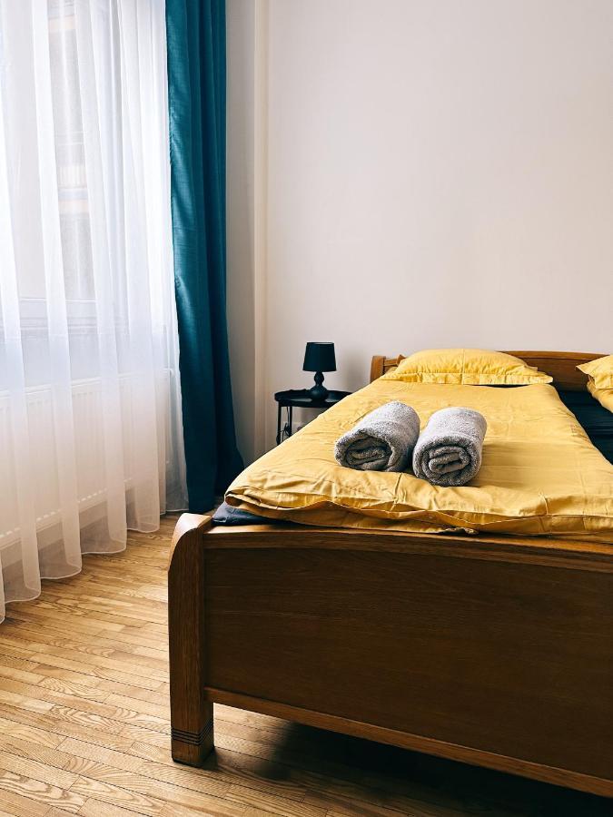 City Center Apartments Vilnius Bagian luar foto