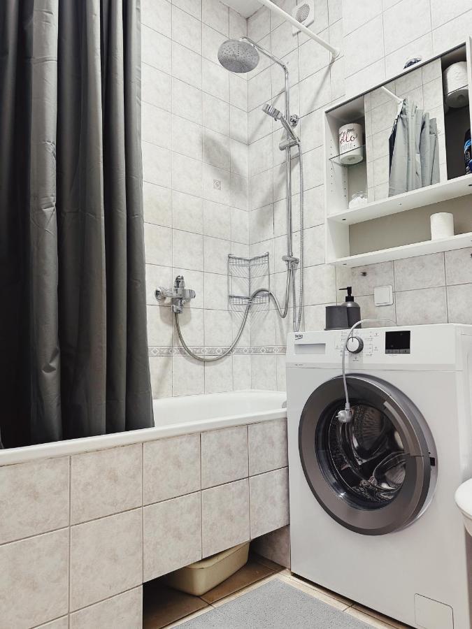 City Center Apartments Vilnius Bagian luar foto